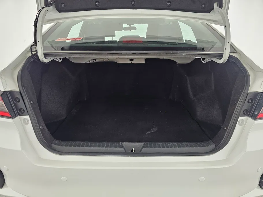 2023 Toyota Yaris  Y