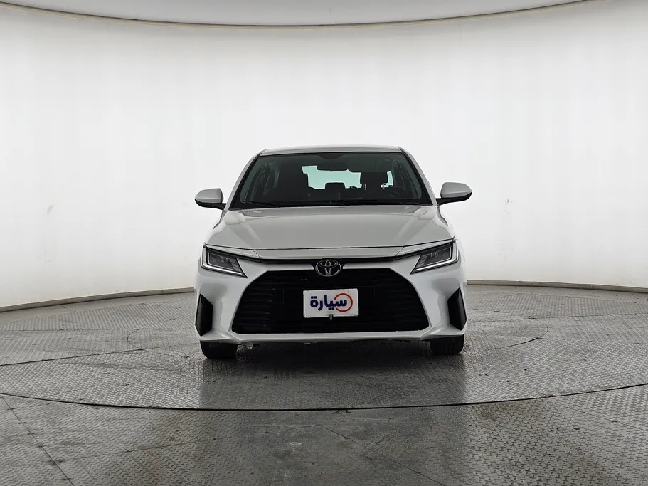 2023 Toyota Yaris  Y