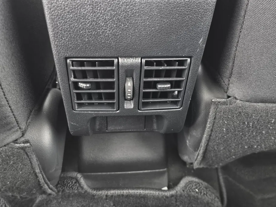 2023 Toyota Yaris  Y