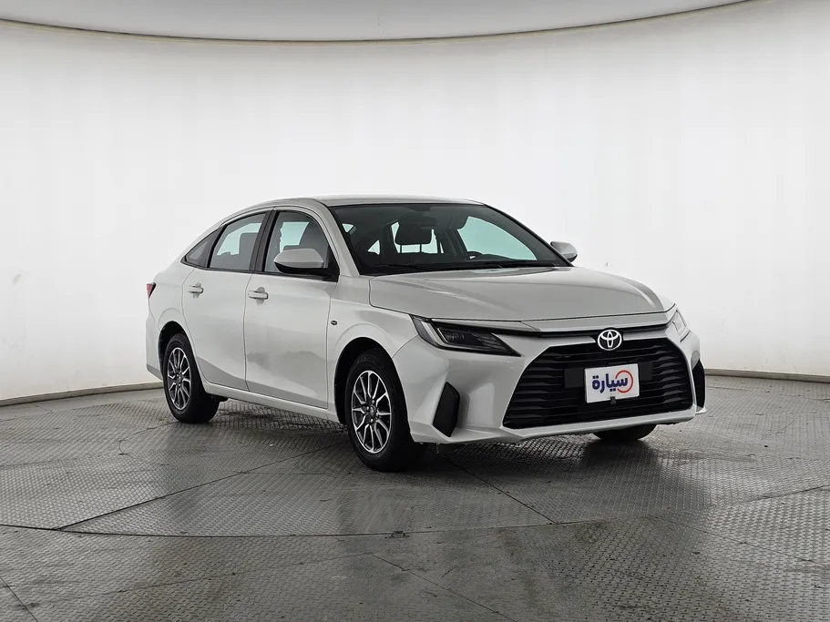 2023 Toyota Yaris  Y
