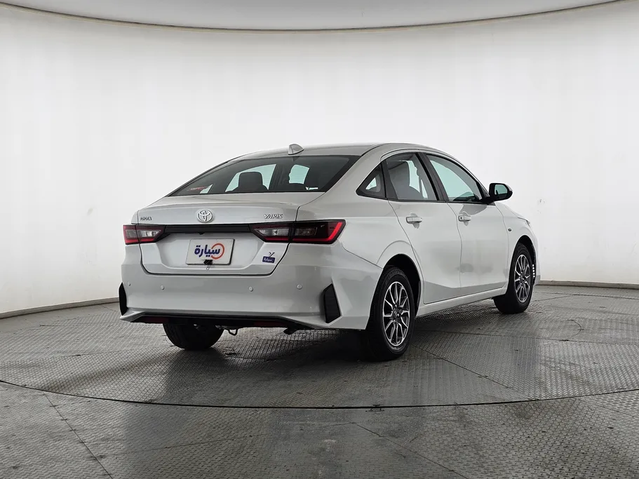 2023 Toyota Yaris  Y