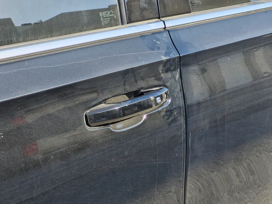 جي إم سي  يوكن SLE 2024