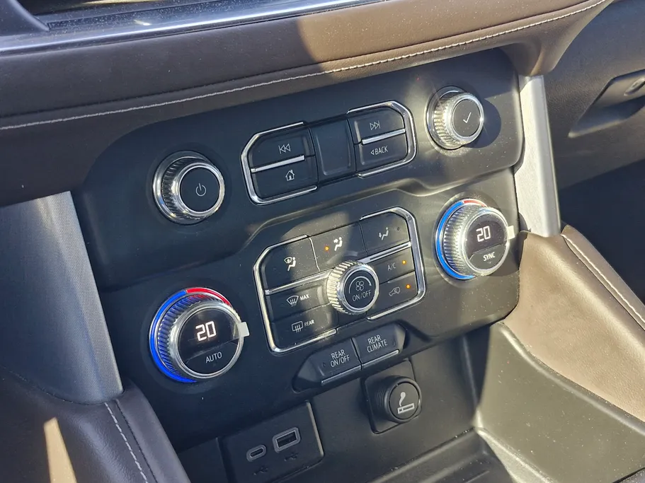 جي إم سي  يوكن SLE 2024