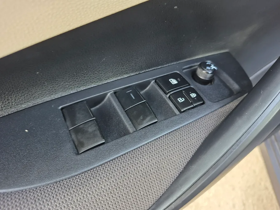 تويوتا كورولا XLI 2023