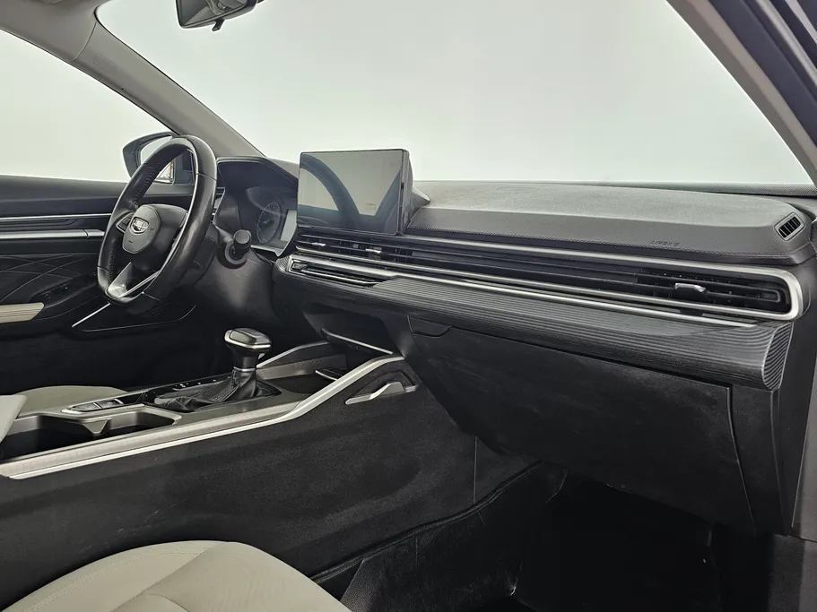 2024 Geely Emgrand GS