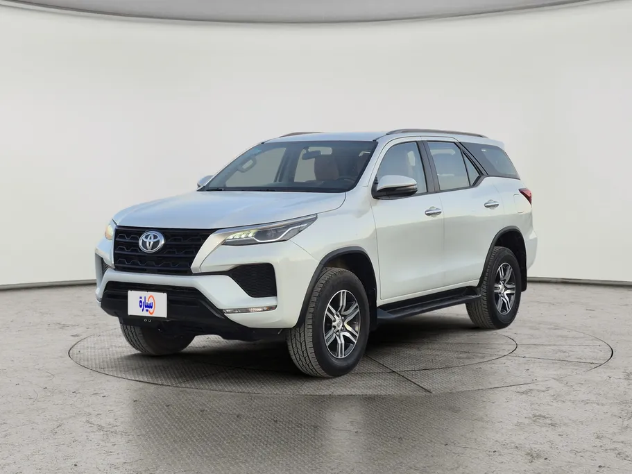 2023 Toyota Fortuner GX