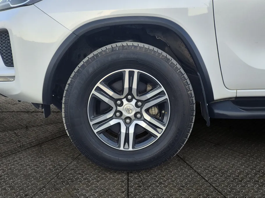 2023 Toyota Fortuner GX