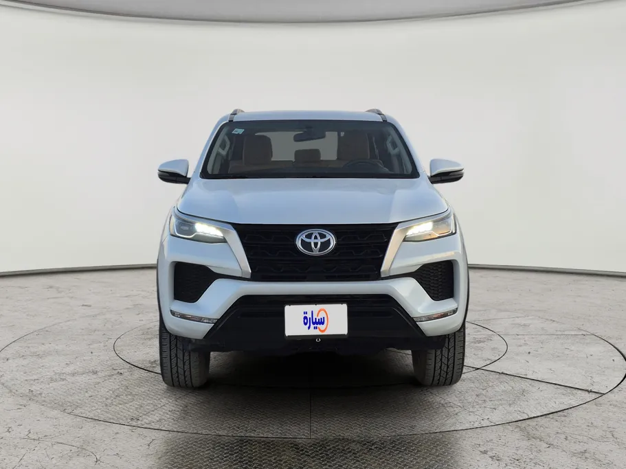 2023 Toyota Fortuner GX