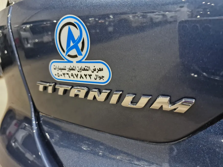 فورد تورس تيتانيوم 2025 