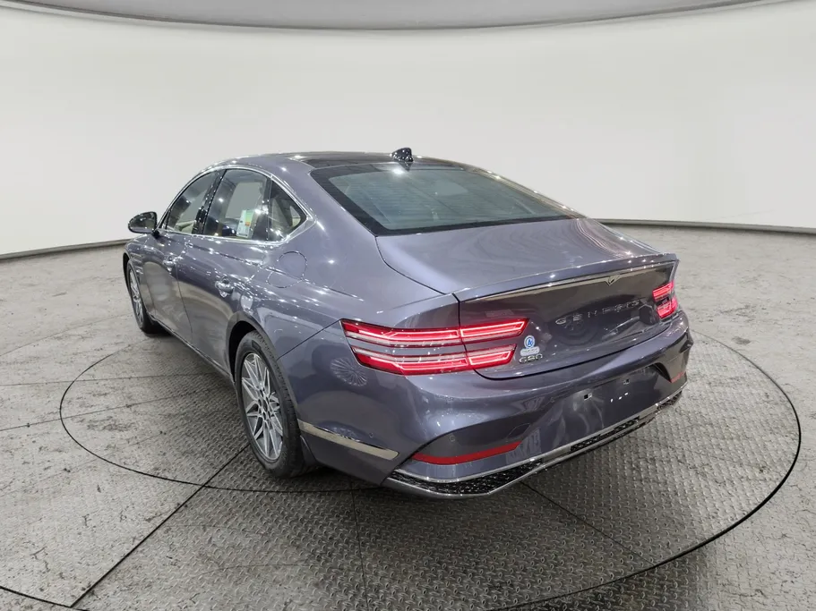 جينيسيس G80 PRESTIGE 2025 