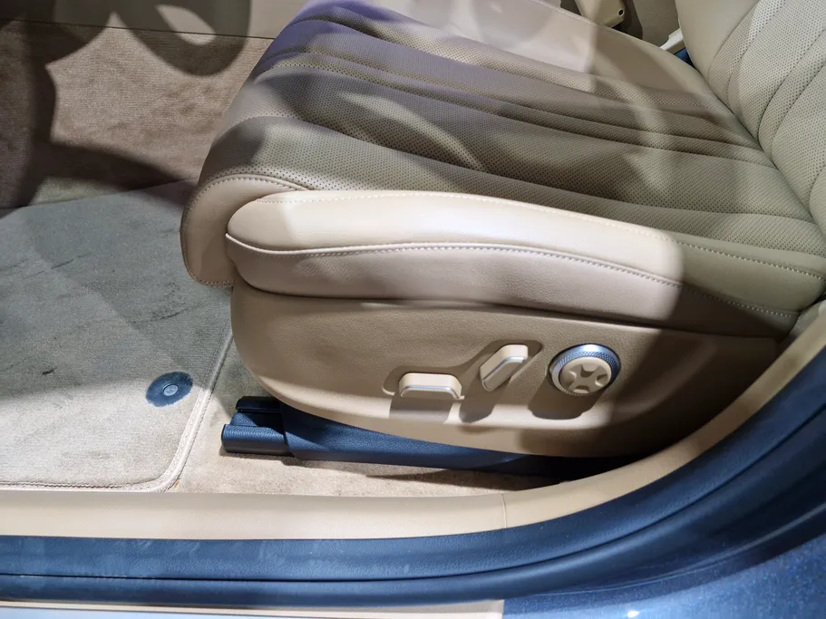 جينيسيس G80 PRESTIGE 2025 