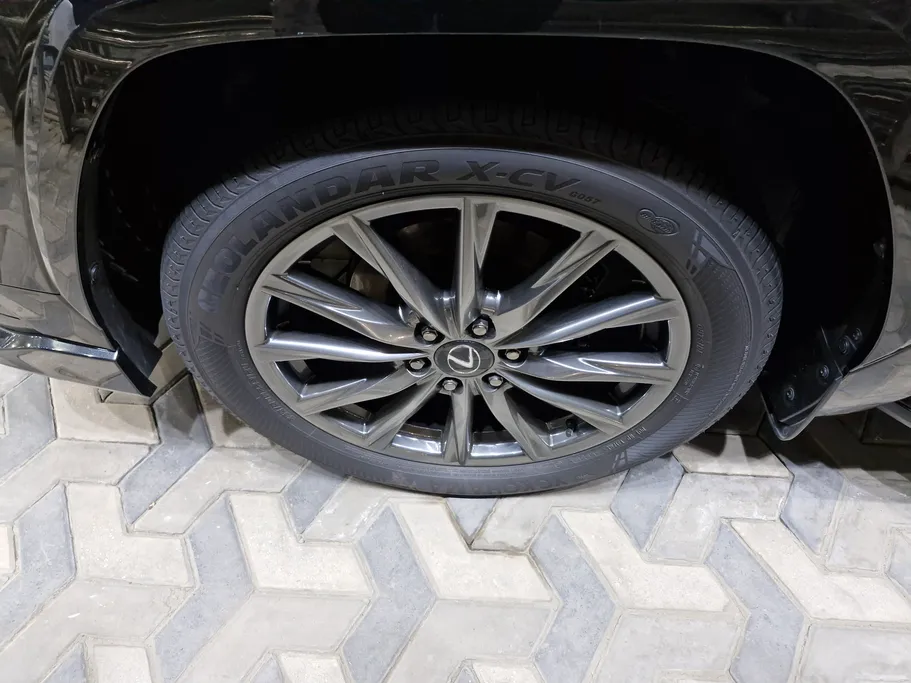 2024 Lexus LX 600 FF F-Sport 