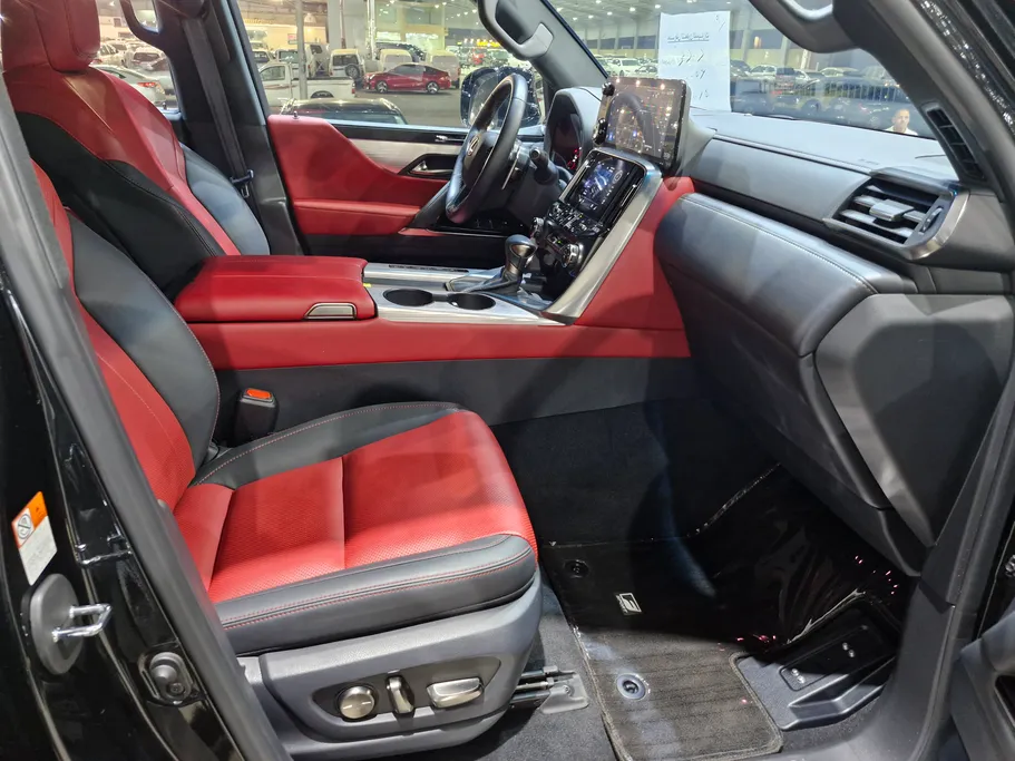 2024 Lexus LX 600 FF F-Sport 