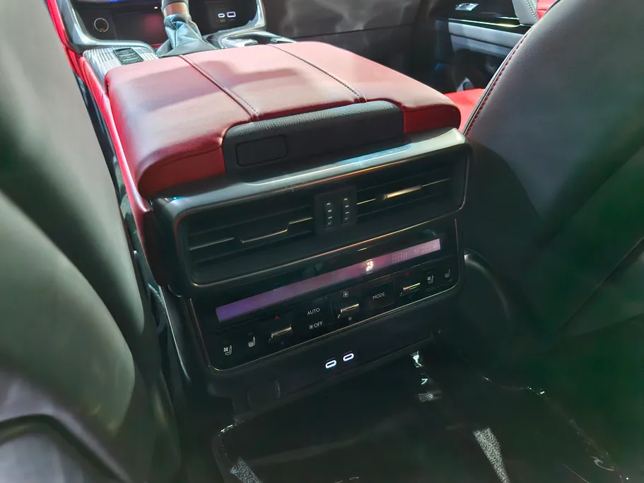 2024 Lexus LX 600 FF F-Sport 