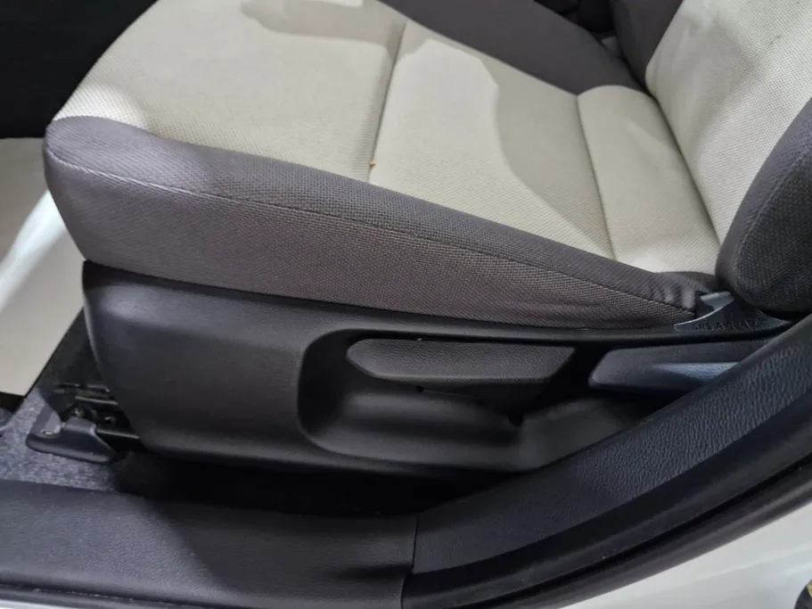 2024 Toyota Corolla XLI 