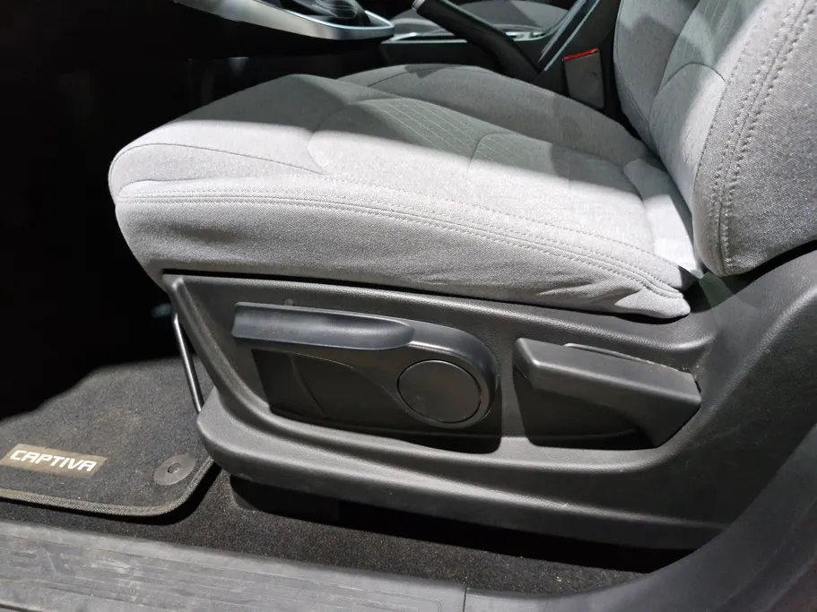 2025 Chevrolet Captiva LS