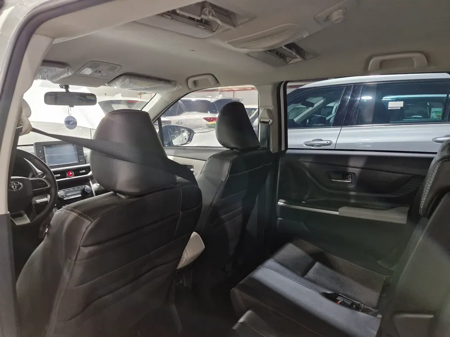 2024 Toyota Veloz GLX