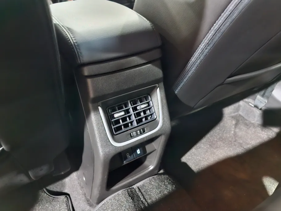 2025 Toyota Urban Cruiser GLX