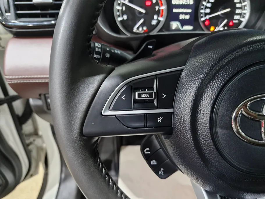 2025 Toyota Urban Cruiser GLX