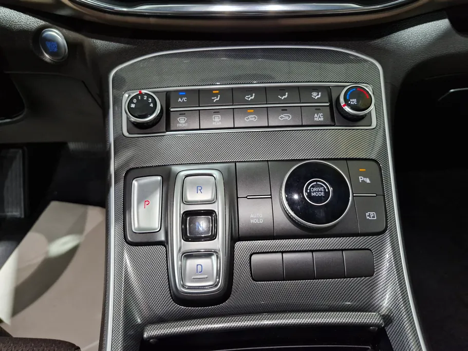 هيونداي سنتافي سمارت 2024