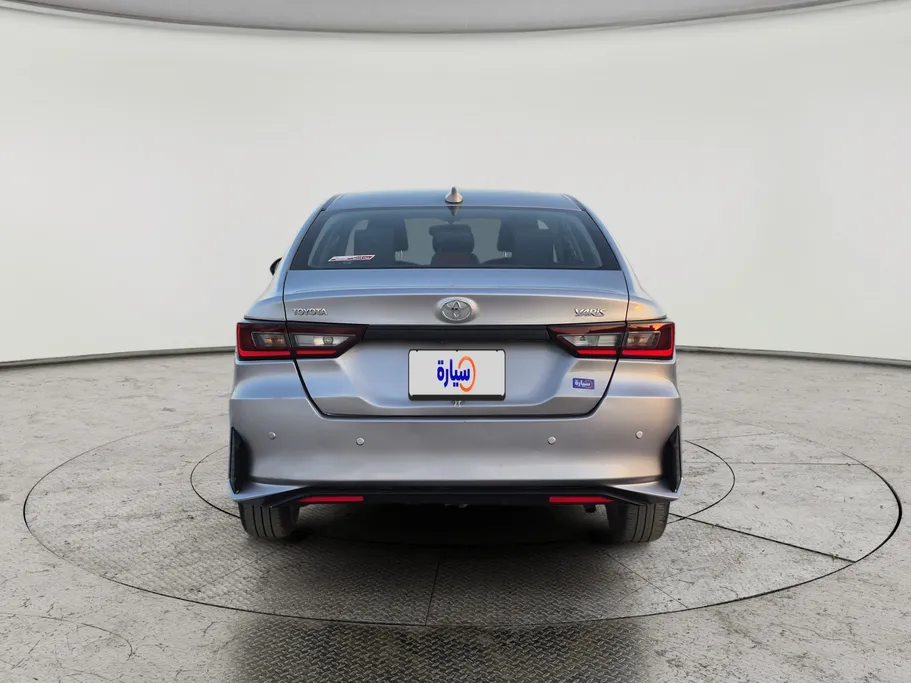 تويوتا يارس Y 2023