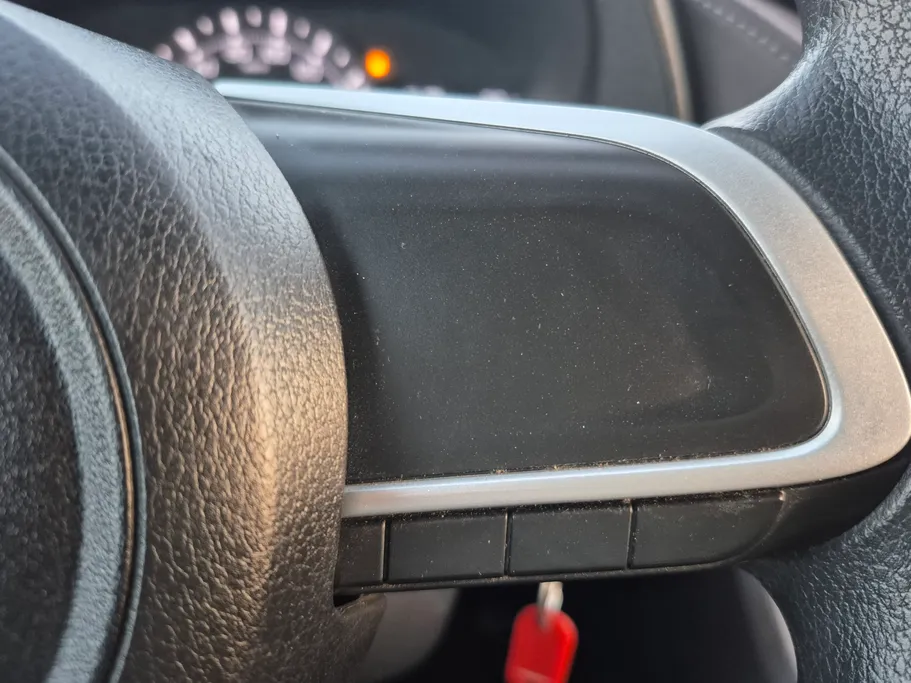 تويوتا يارس Y 2023