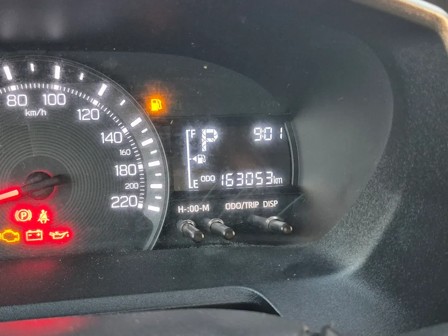 تويوتا يارس Y 2023