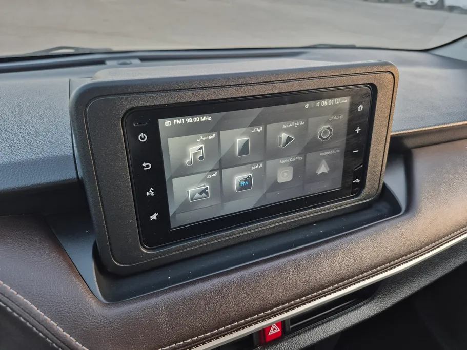 تويوتا يارس Y 2023