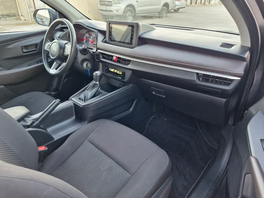 تويوتا يارس Y 2023