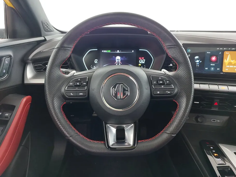 2022 MG GT LUX 