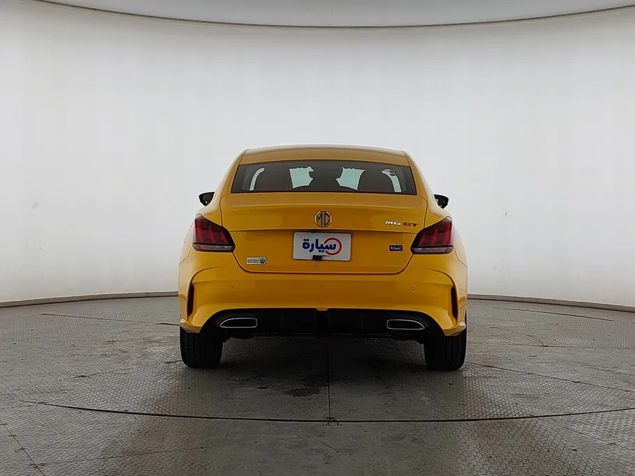 2022 MG GT LUX 
