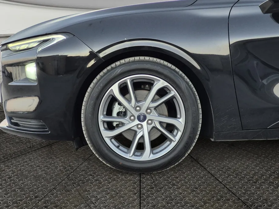 2023 Ford Taurus Trend New Shape