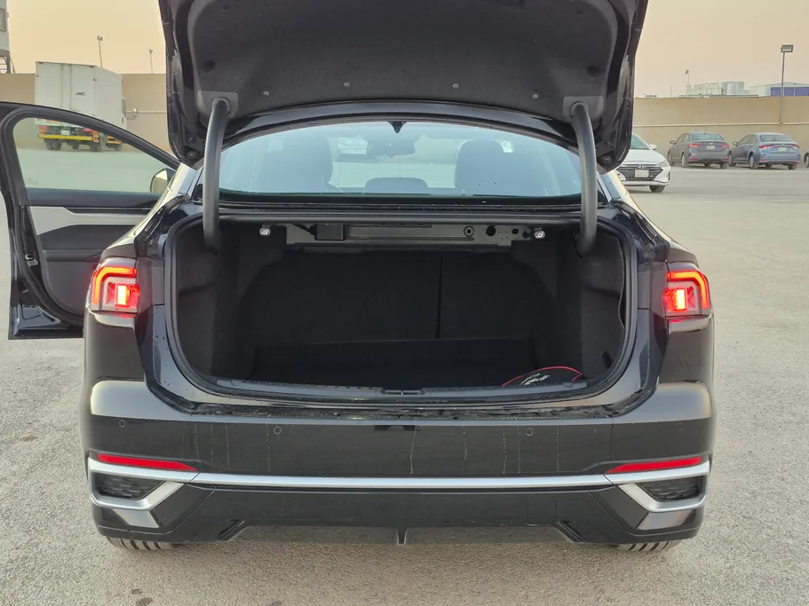 2023 Ford Taurus Trend New Shape