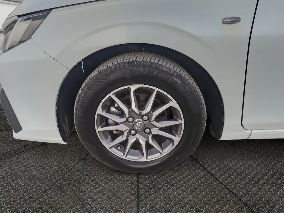 2023 Toyota Yaris  Y