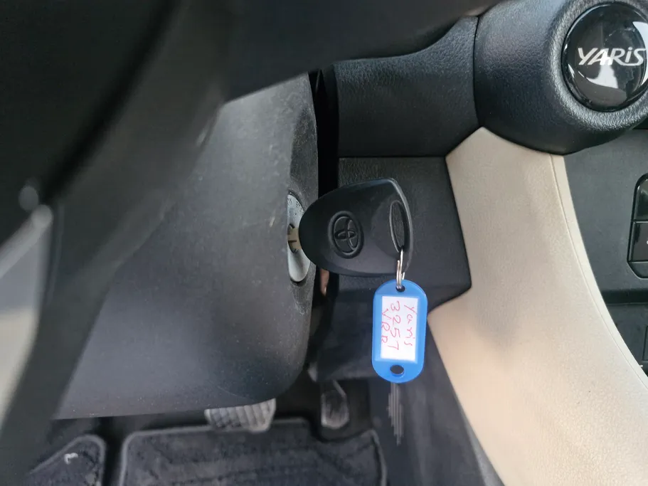 تويوتا يارس Y 2023