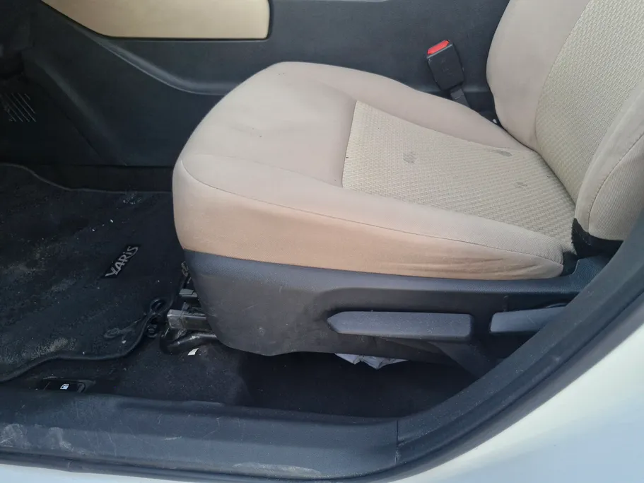 تويوتا يارس Y 2023