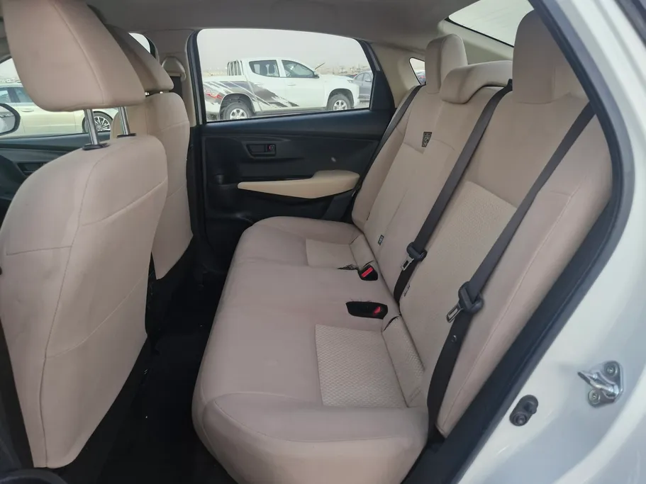 تويوتا يارس Y 2023