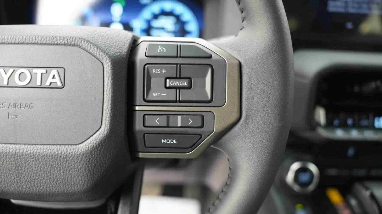 2025 Toyota Prado ADV-1 DSL 