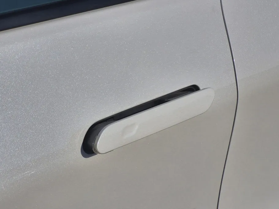 2025 Ford Taurus Titanium FHEV