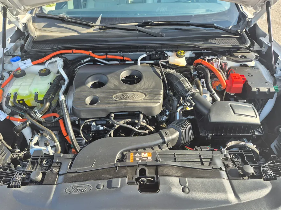 2025 Ford Taurus Titanium FHEV