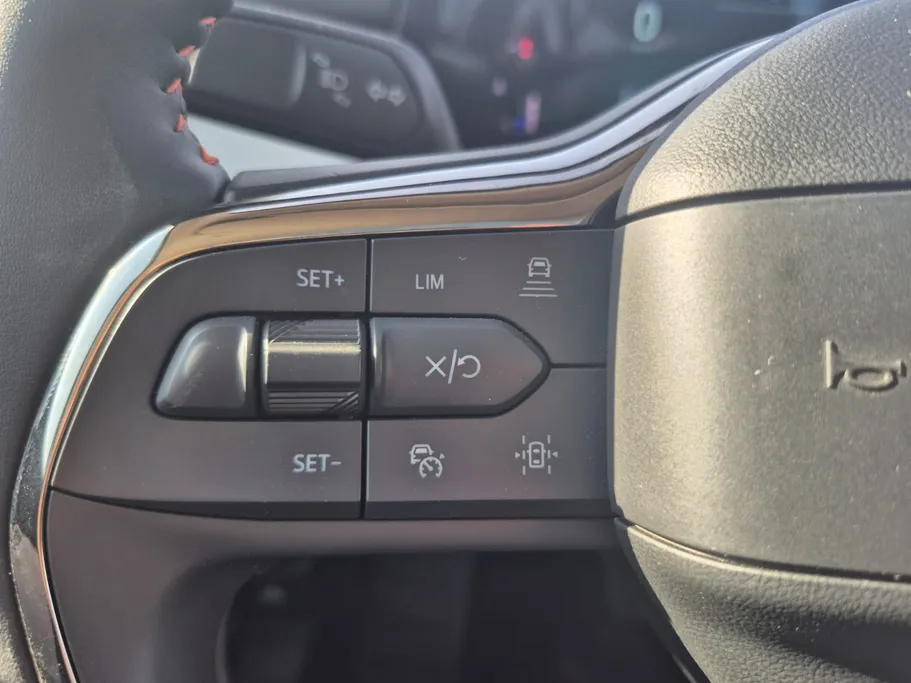 2025 Ford Taurus Titanium FHEV