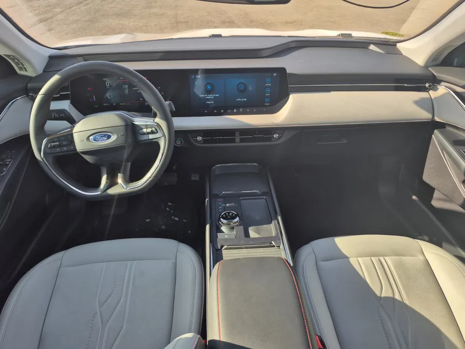 2025 Ford Taurus Titanium FHEV