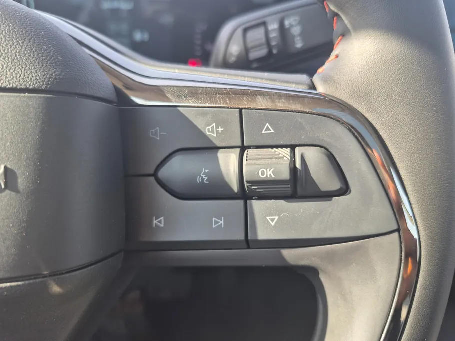 2025 Ford Taurus Titanium FHEV