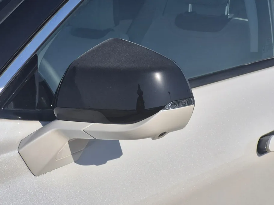 2025 Ford Taurus Titanium FHEV