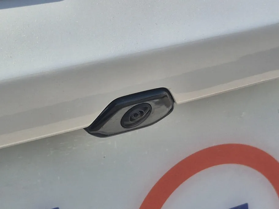 2025 Ford Taurus Titanium FHEV