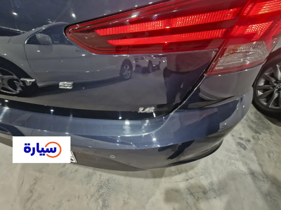 هيونداي أفانتي  2020