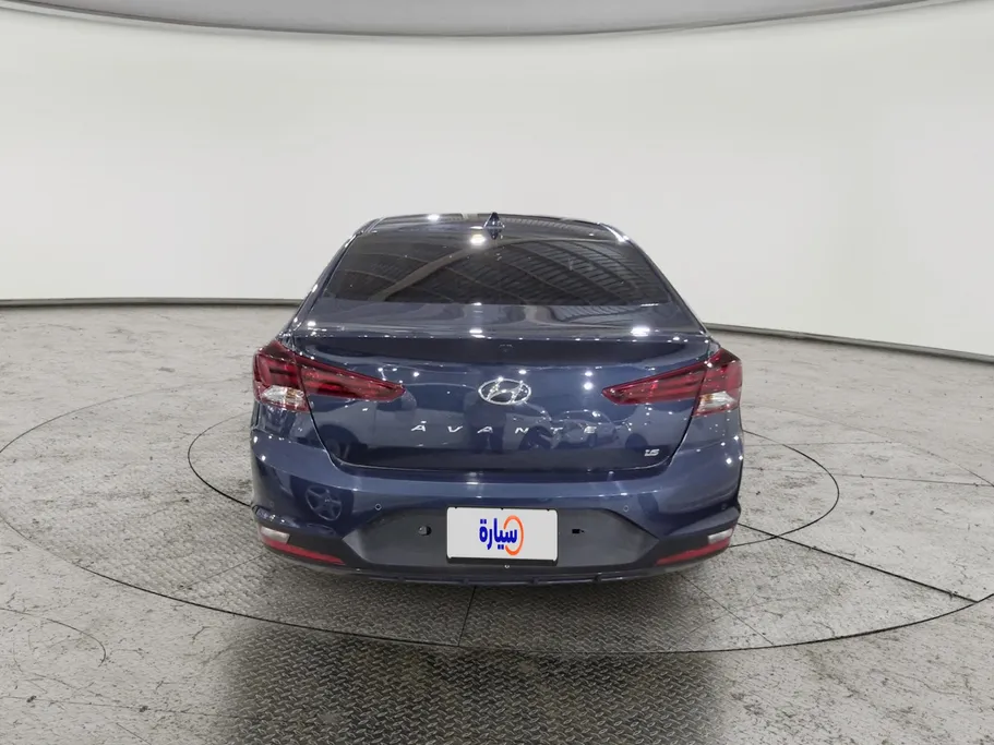 هيونداي أفانتي  2020