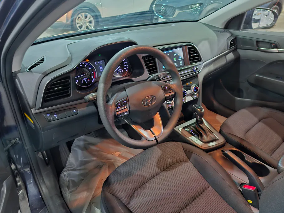 هيونداي أفانتي  2020