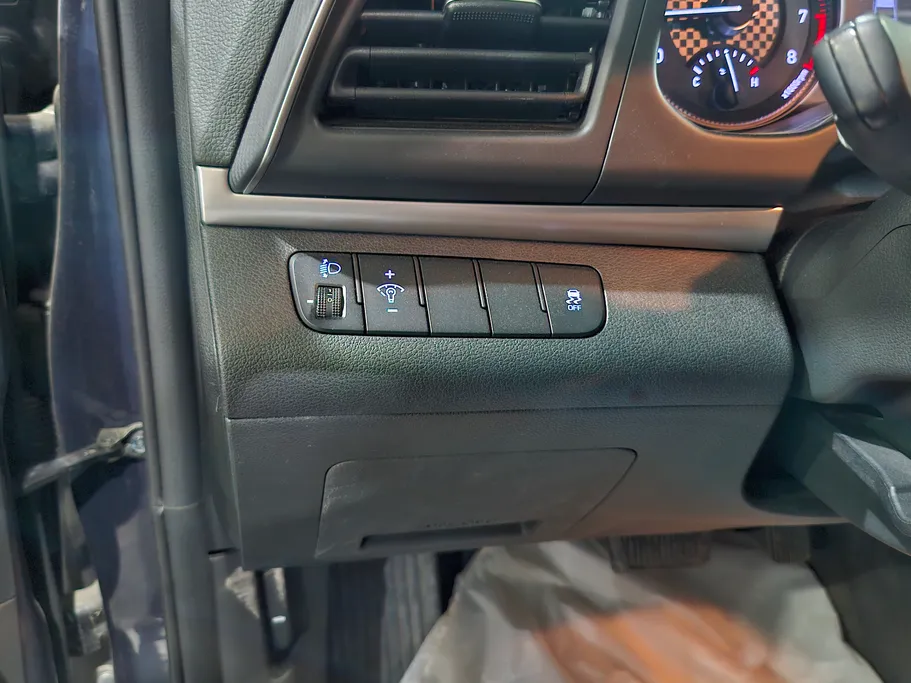 هيونداي أفانتي  2020