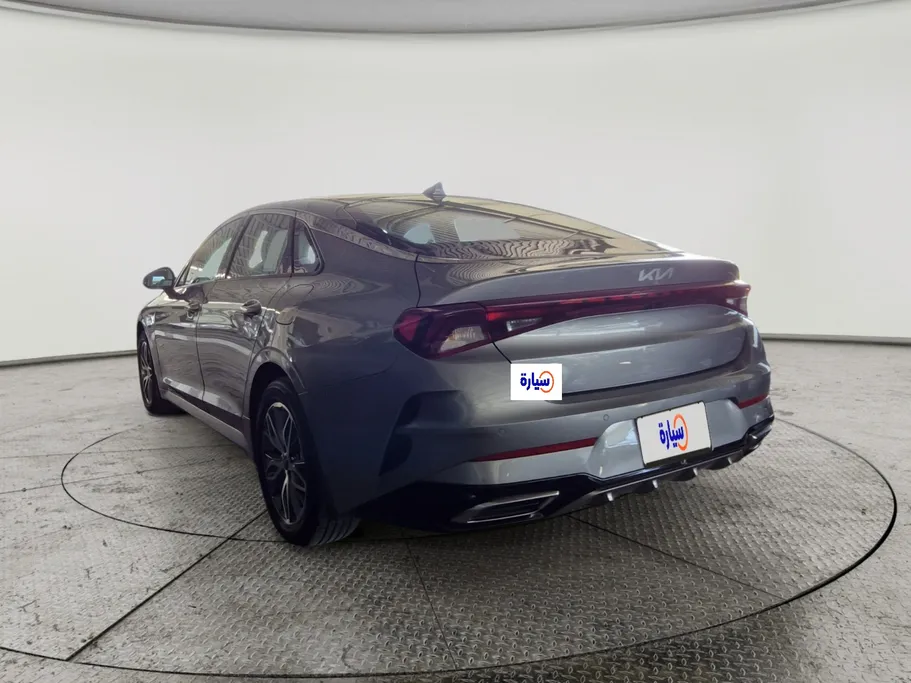 2023 Kia K5 LX 